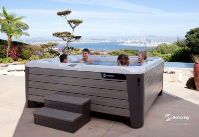 Jacuzzi Ogrodowe Grandee NXT na tarasie