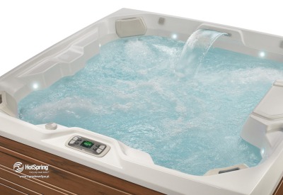Jacuzzi ogrodowe Beam z wodospadem