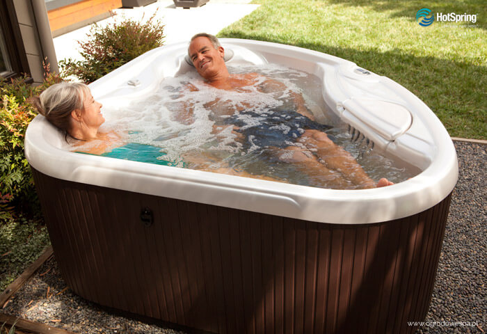 Ile Kosztuje Jacuzzi Ogrodowe W 2021 Roku Raport Specjalny